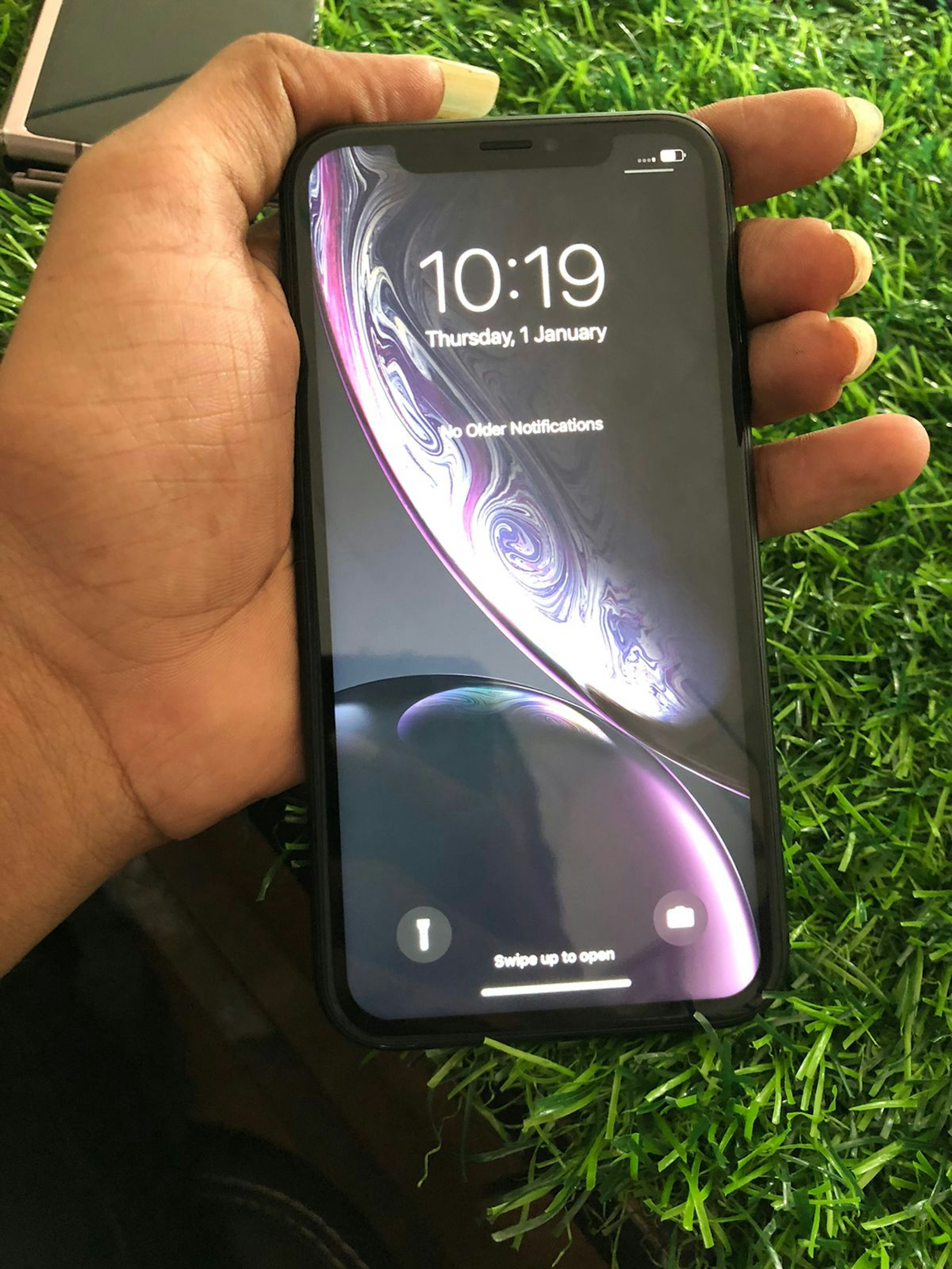 View - Iphone xr 64gb black color price photos, Iphone xr 64gb black color price available in Ahmedabad, make deal in 22490