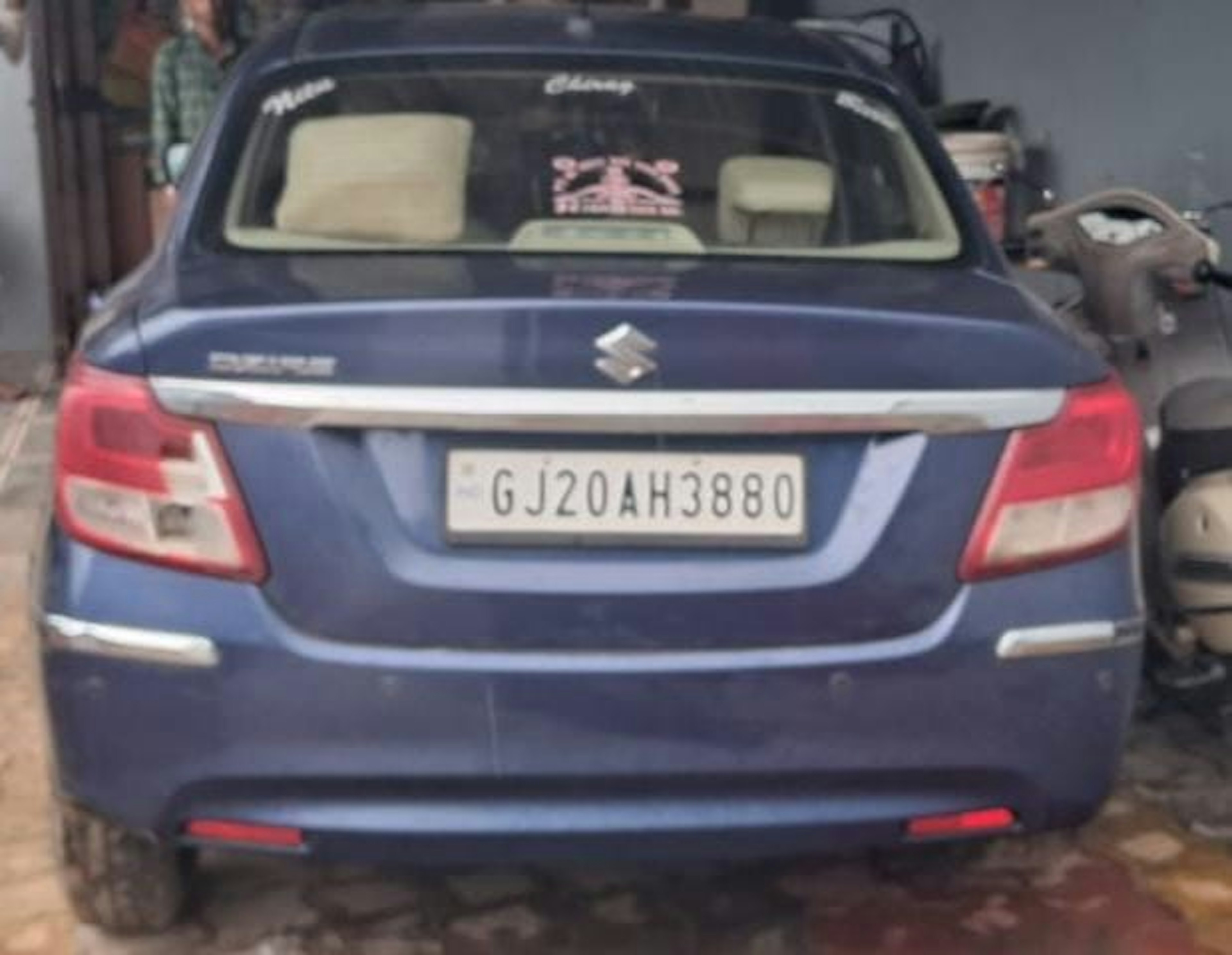 View - Swift Dzier photos, Swift Dzier available in Ahmedabad, make deal in 590000